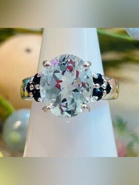 925 Sterling Silver Oval Clear Stone Ring w/Sapphire Accent Stones Gorgeous Sz 5